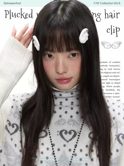 White cloud wing velvet hair clip